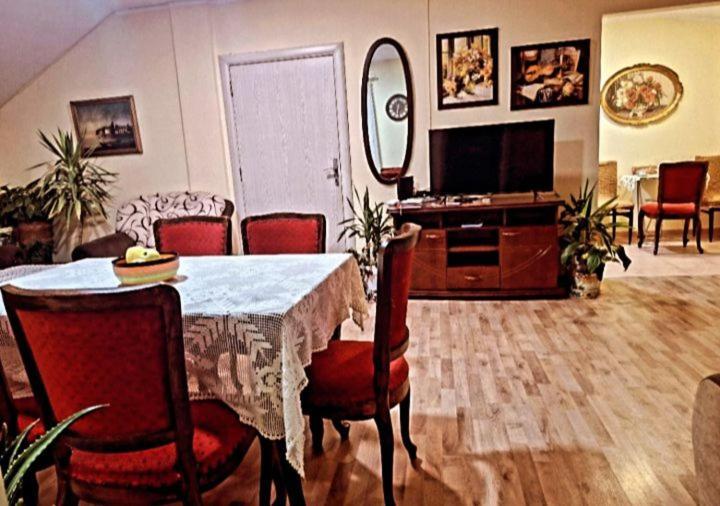 Apartament Jezero Arandelovac Zewnętrze zdjęcie