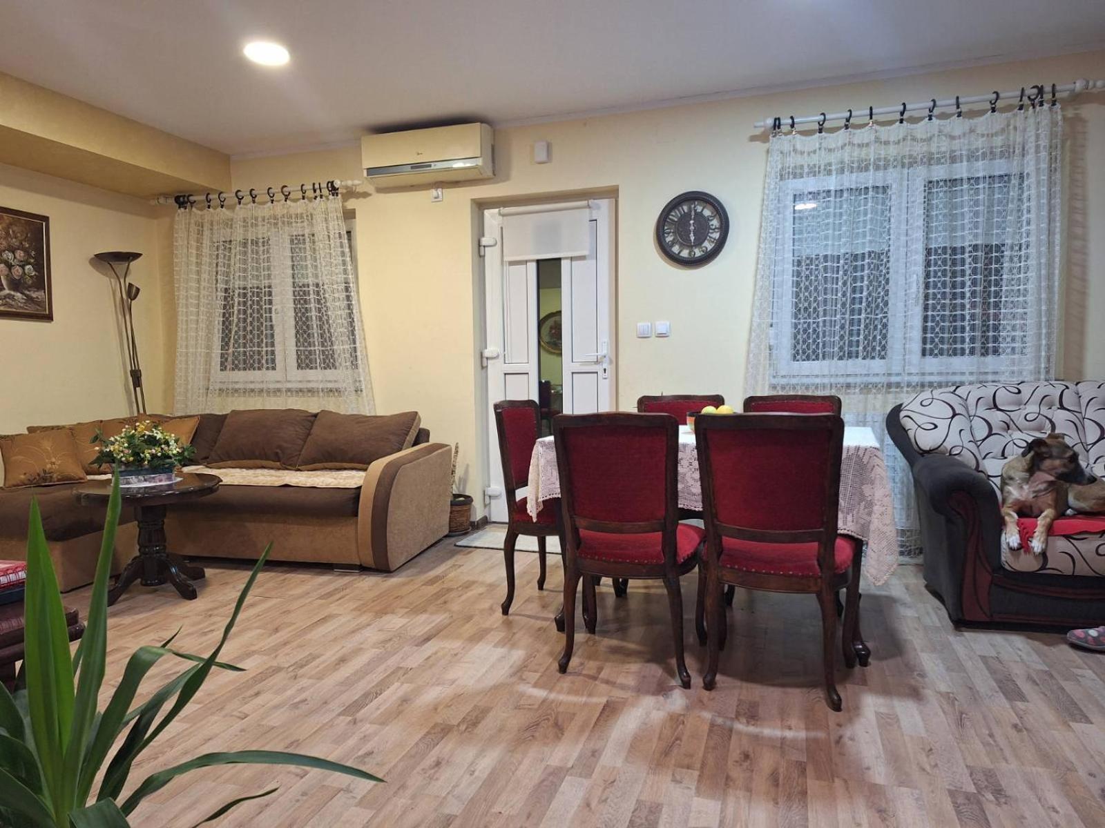 Apartament Jezero Arandelovac Zewnętrze zdjęcie